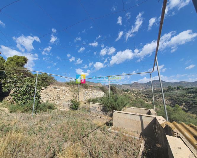 Image No.17-5 Bed Country House for sale