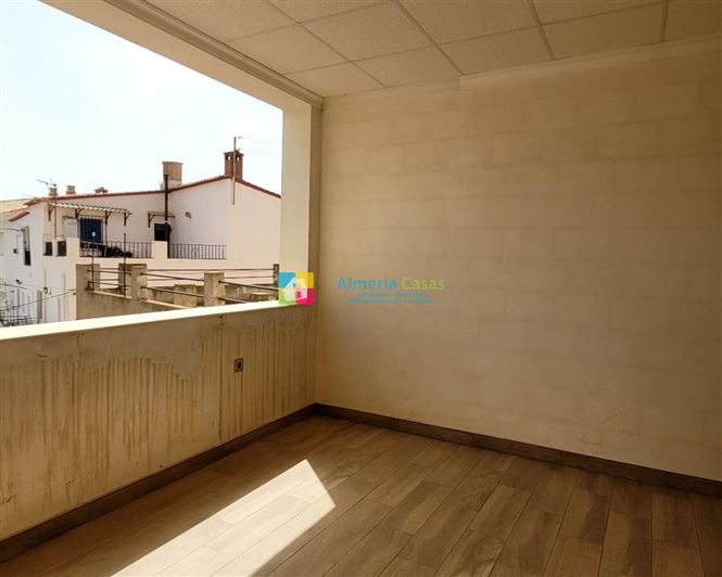 Image No.21-2 Bed Apartment for sale