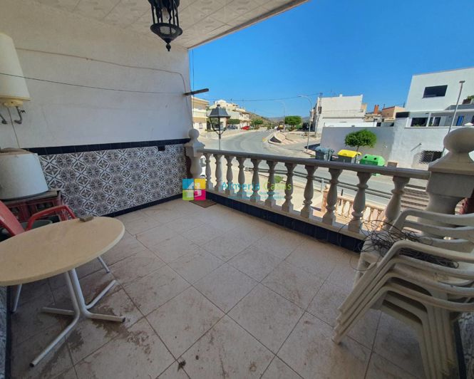 Image No.28-4 Bed Townhouse for sale