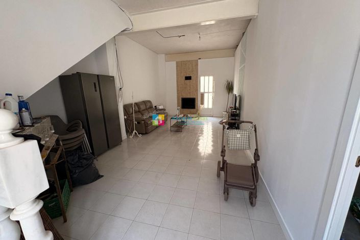 Image No.3-2 Bed Townhouse for sale