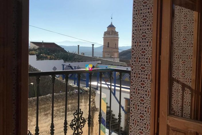 Image No.17-3 Bed Townhouse for sale