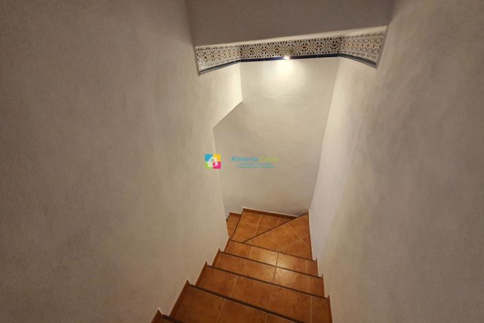 Image No.22-3 Bed Townhouse for sale