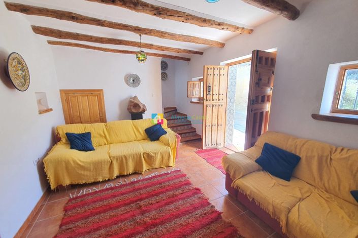 Image No.5-3 Bed Townhouse for sale