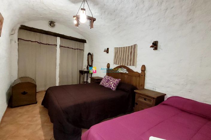 Image No.20-Maison de 4 chambres à vendre à Cullar