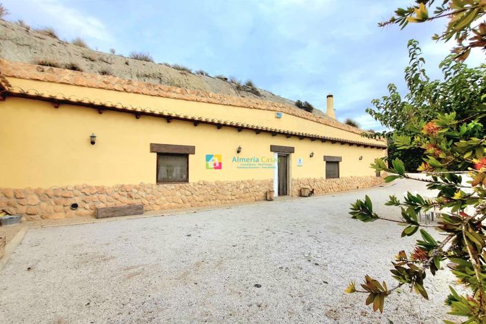 Image No.3-Maison de 4 chambres à vendre à Cullar