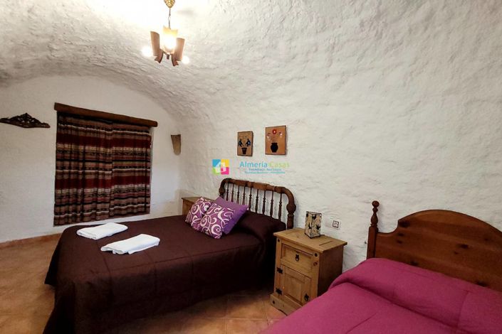 Image No.38-Maison de 4 chambres à vendre à Cullar