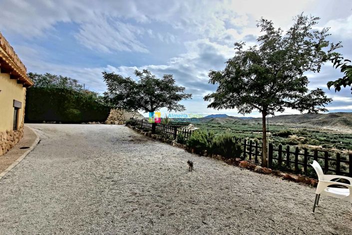 Image No.40-Maison de 4 chambres à vendre à Cullar