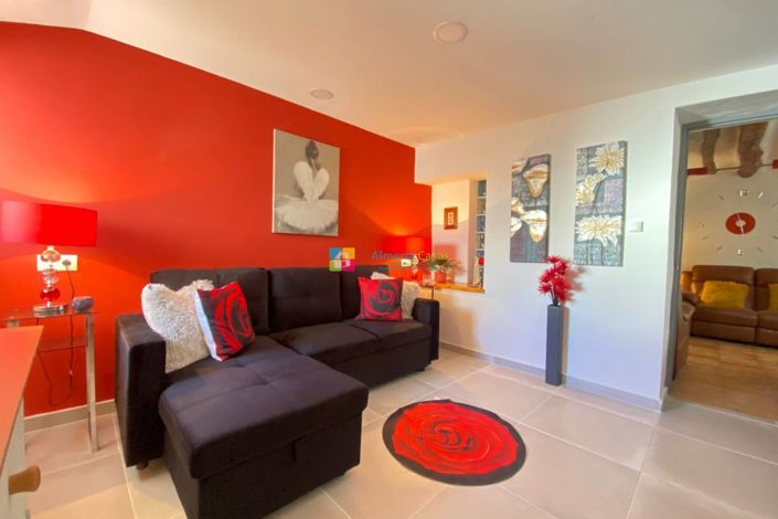 Image No.18-Maison de campagne de 6 chambres à vendre à Oria