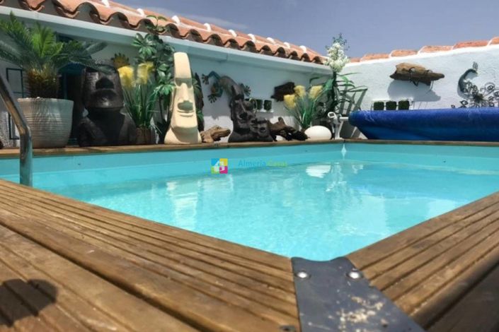 Image No.32-Maison de campagne de 6 chambres à vendre à Oria