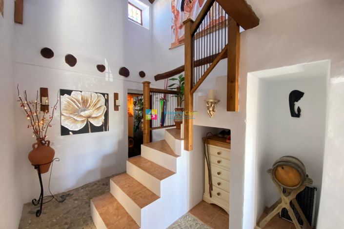 Image No.37-Maison de campagne de 6 chambres à vendre à Oria