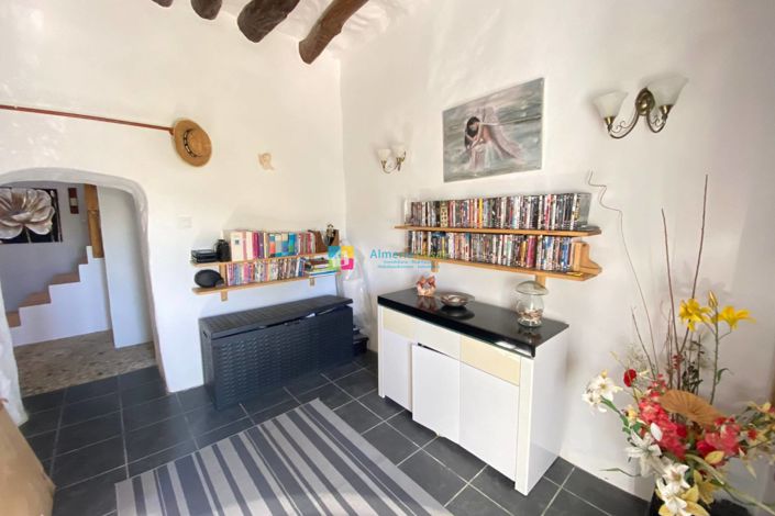 Image No.42-Maison de campagne de 6 chambres à vendre à Oria