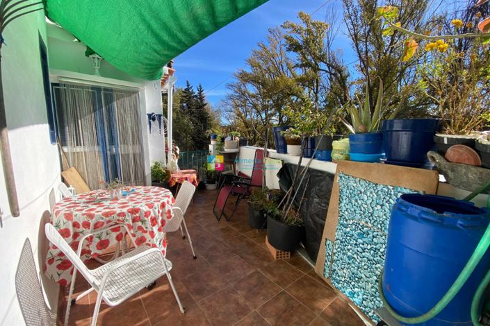 Image No.24-5 Bed Townhouse for sale