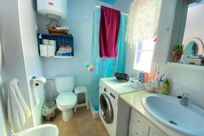 Image No.30-5 Bed Townhouse for sale