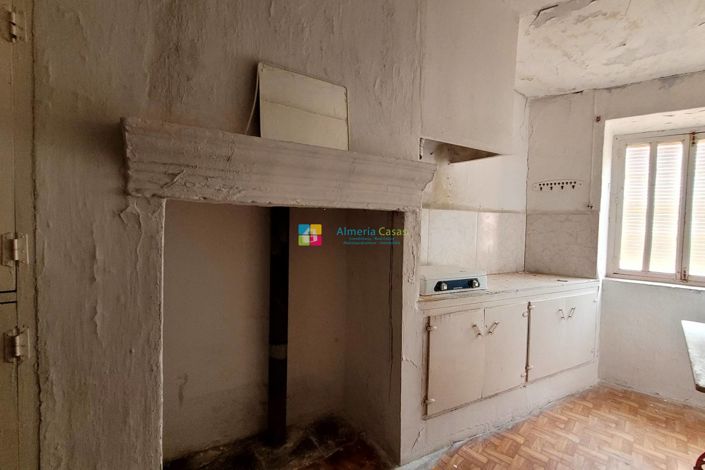 Image No.26-Maison de ville de 9 chambres à vendre à Cullar