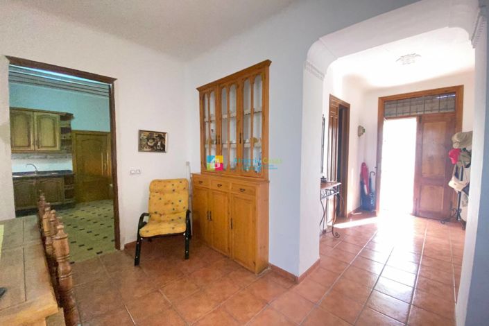 Image No.14-3 Bed Country House for sale