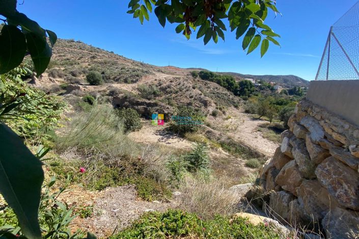 Image No.43-3 Bed Country House for sale