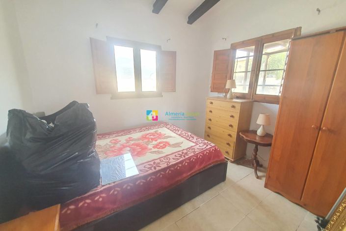 Image No.13-4 Bed Villa for sale