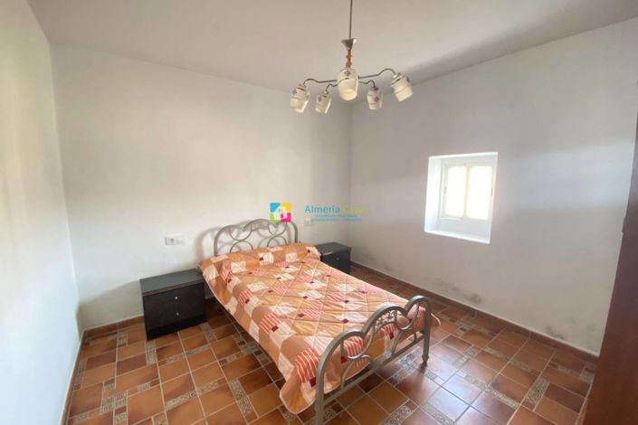 Image No.13-4 Bed Country House for sale