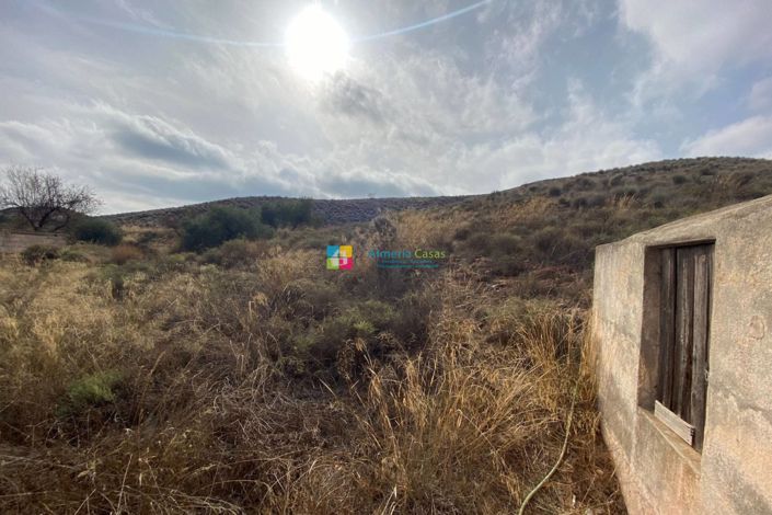 Image No.32-4 Bed Country House for sale