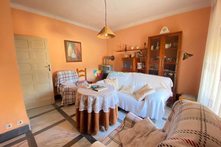 Image No.13-3 Bed Townhouse for sale