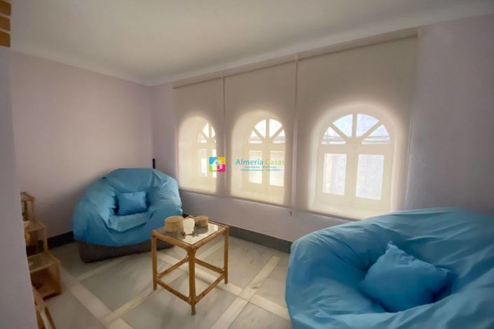 Image No.25-3 Bed Townhouse for sale