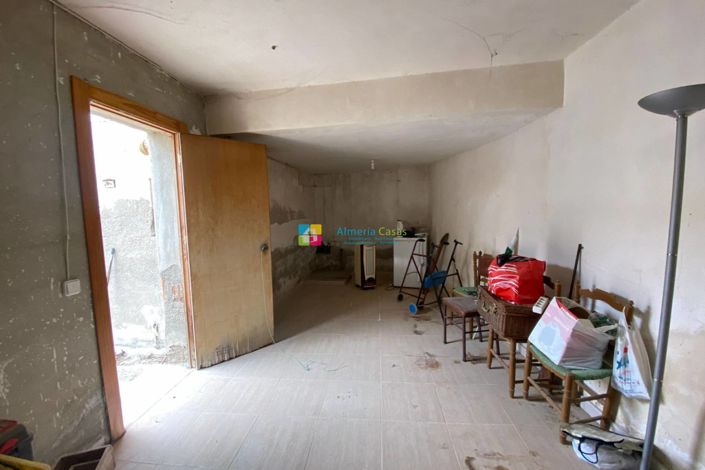 Image No.22-3 Bed Townhouse for sale