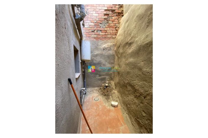 Image No.13-4 Bed Townhouse for sale