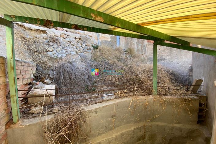 Image No.25-4 Bed Townhouse for sale