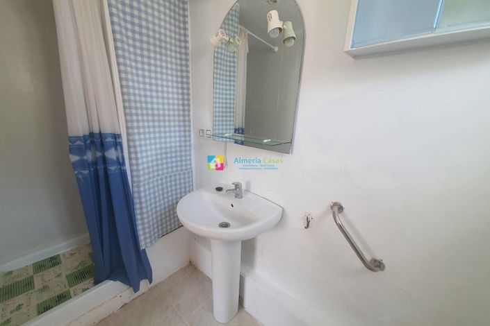 Image No.24-Maison de campagne de 4 chambres à vendre à Albánchez