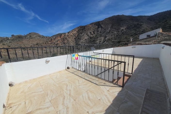 Image No.35-Maison de campagne de 4 chambres à vendre à Albánchez