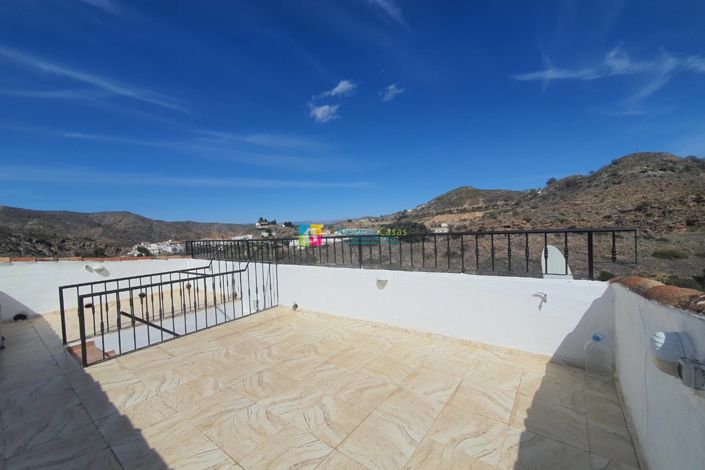 Image No.36-Maison de campagne de 4 chambres à vendre à Albánchez