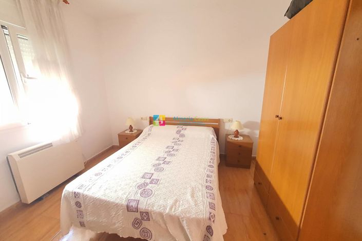 Image No.18-4 Bed Townhouse for sale