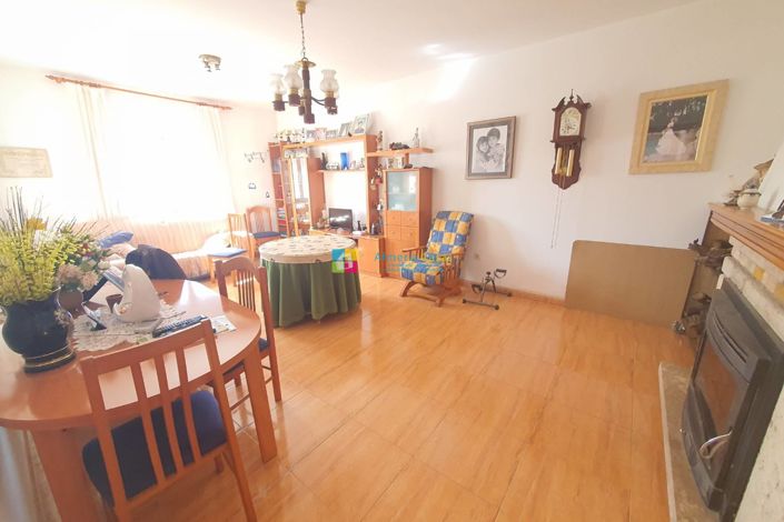 Image No.6-4 Bed Townhouse for sale