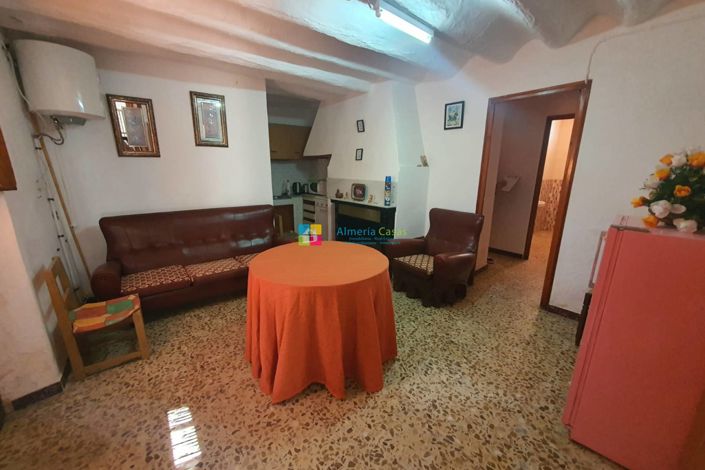 Image No.12-4 Bed Country House for sale