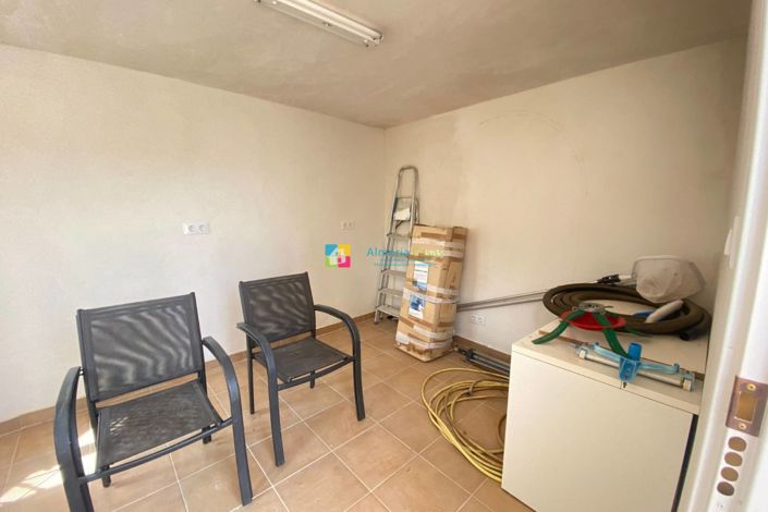 Image No.44-5 Bed Villa for sale