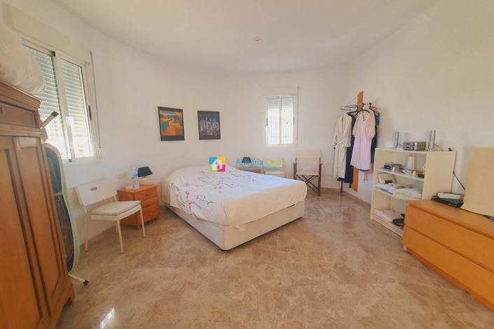 Image No.31-3 Bed Villa for sale