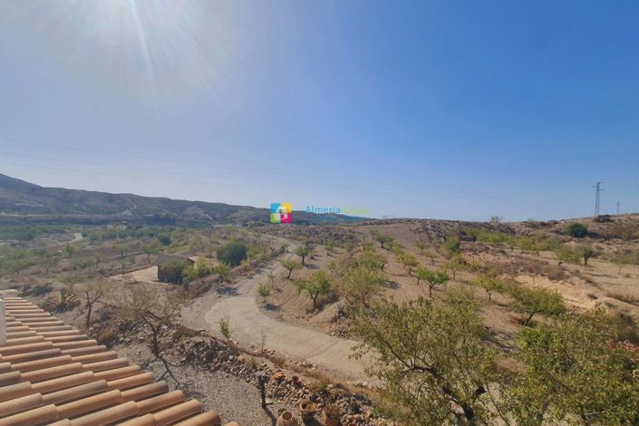 Image No.35-3 Bed Villa for sale