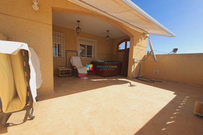 Image No.37-3 Bed Villa for sale