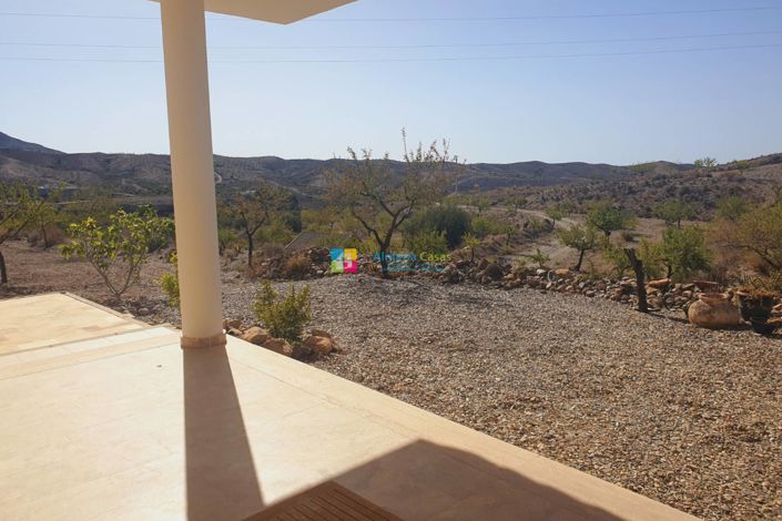 Image No.40-3 Bed Villa for sale