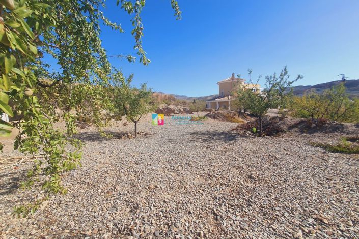 Image No.47-3 Bed Villa for sale