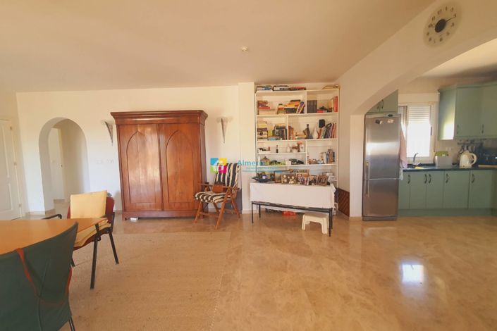 Image No.7-3 Bed Villa for sale