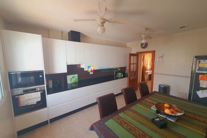 Image No.14-4 Bed Villa for sale