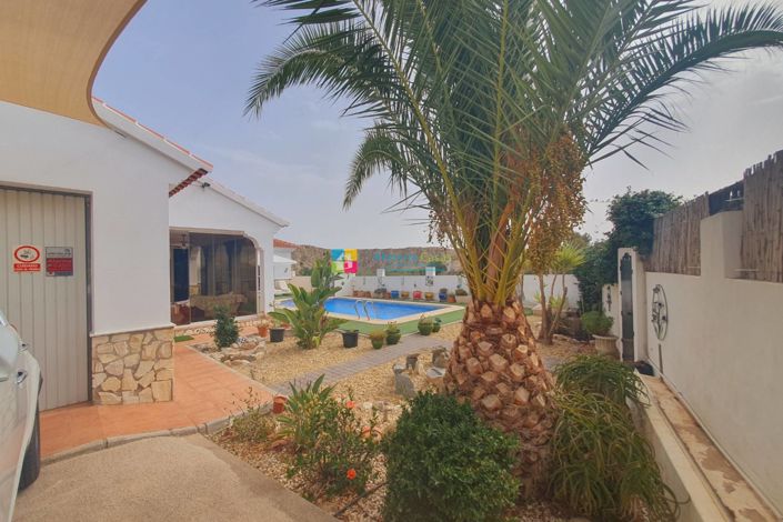 Image No.47-4 Bed Villa for sale