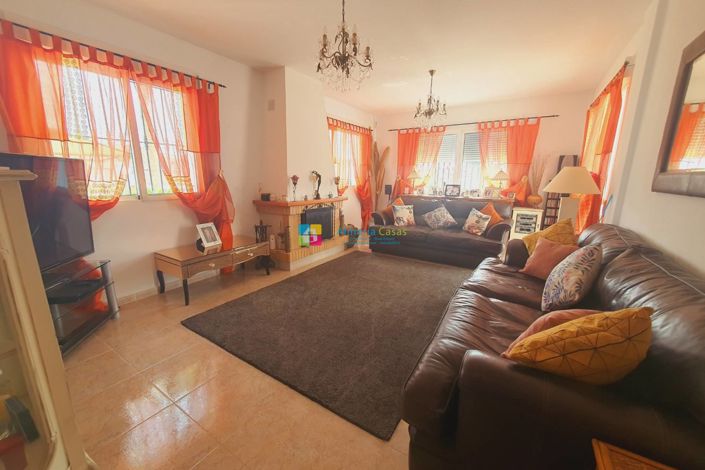 Image No.9-4 Bed Villa for sale