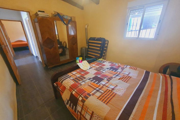 Image No.18-2 Bed Country House for sale