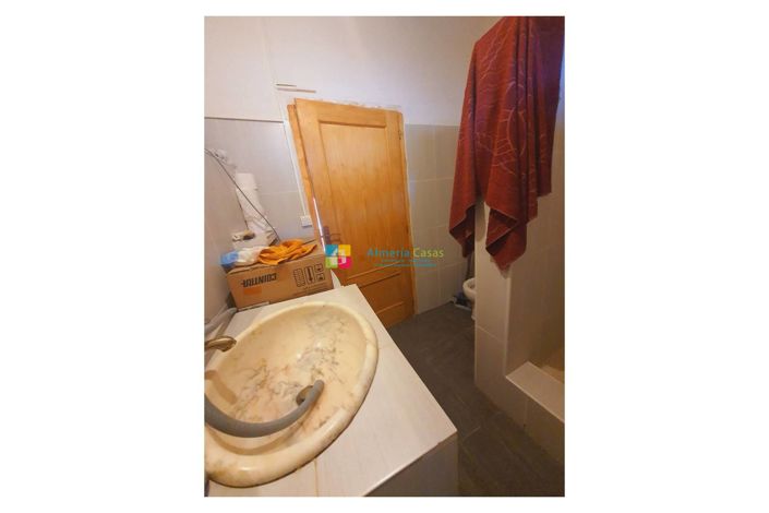 Image No.20-2 Bed Country House for sale