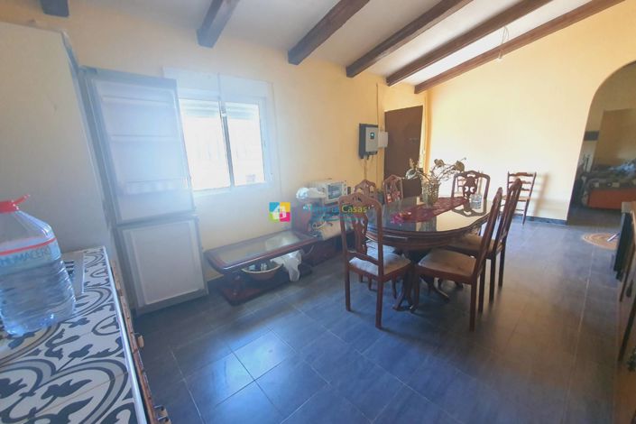 Image No.9-2 Bed Country House for sale