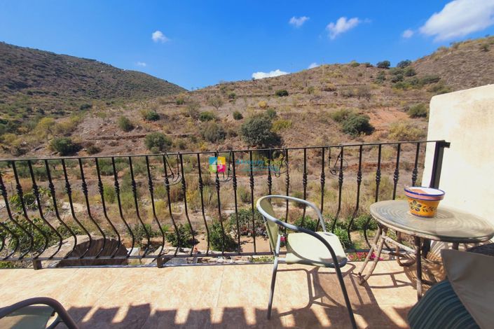 Image No.23-3 Bed Country House for sale