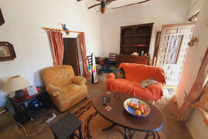 Image No.8-Maison de campagne de 3 chambres à vendre à Albánchez