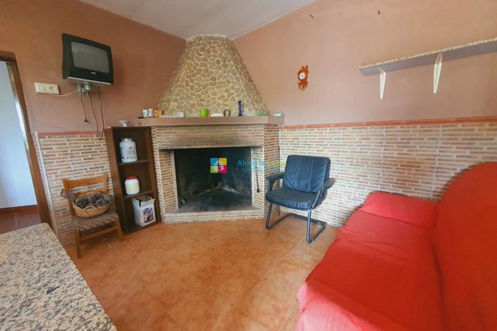 Image No.9-1 Bed Country House for sale